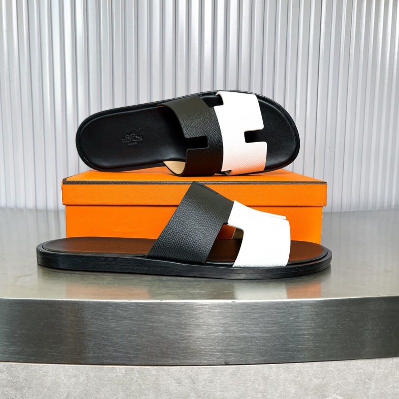 H**me5 slippers